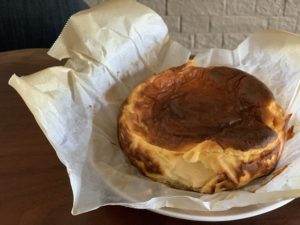 バスクチーズケーキのフリー写真素材